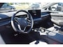 Volkswagen ID.7 Tourer Pro Business | Achterbank in ongelijke delen neerklapbaar incl. middenarmsteun en doorlaadmogelijkheid | Afstandscontrolesysteem (Front Assist), met voetgangers- en fietsersherkenning | Automatische afstandsregeling (Adaptive Cruise Control)