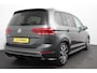 Volkswagen Touran 1.4 TSI 150 pk DSG R-Line 7 Persoons Navigatie Apple Carplay/Android Auto Camera Parkeersensoren Adaptive Cruise Control Ledverlichting Getinte ramen Stoelverwarming Grootlichtassistent