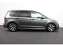 Volkswagen Touran 1.4 TSI 150 pk DSG R-Line 7 Persoons Navigatie Apple Carplay/Android Auto Camera Parkeersensoren Adaptive Cruise Control Ledverlichting Getinte ramen Stoelverwarming Grootlichtassistent