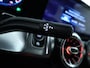 Mercedes-Benz GLB 180 Business Solution Luxury | Trekhaak | Sfeerverlichting | Cruise Control | Inclusief 24 maanden MB Certified garantie voor Europa.