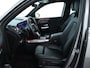 Mercedes-Benz GLB 180 Business Solution Luxury | Trekhaak | Sfeerverlichting | Cruise Control | Inclusief 24 maanden MB Certified garantie voor Europa.