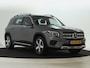 Mercedes-Benz GLB 180 Business Solution Luxury | Trekhaak | Sfeerverlichting | Cruise Control | Inclusief 24 maanden MB Certified garantie voor Europa.