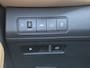Hyundai Santa Fe 1.6 T-GDI PHEV Plug-in Premium Plus Sky Automaat / Afneembare Trekhaak / HUD / Trekgewicht 1350 kg / Elektrische bedienbare achterklep / Glazen schuif- en kanteldak / Stuur- en Stoelverwarming / Stoelventilatie voor /