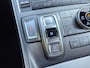 Hyundai Santa Fe 1.6 T-GDI PHEV Plug-in Premium Plus Sky Automaat / Afneembare Trekhaak / HUD / Trekgewicht 1350 kg / Elektrische bedienbare achterklep / Glazen schuif- en kanteldak / Stuur- en Stoelverwarming / Stoelventilatie voor /