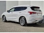 Hyundai Santa Fe 1.6 T-GDI PHEV Plug-in Premium Plus Sky Automaat / Afneembare Trekhaak / HUD / Trekgewicht 1350 kg / Elektrische bedienbare achterklep / Glazen schuif- en kanteldak / Stuur- en Stoelverwarming / Stoelventilatie voor /