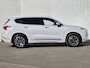 Hyundai Santa Fe 1.6 T-GDI PHEV Plug-in Premium Plus Sky Automaat / Afneembare Trekhaak / HUD / Trekgewicht 1350 kg / Elektrische bedienbare achterklep / Glazen schuif- en kanteldak / Stuur- en Stoelverwarming / Stoelventilatie voor /