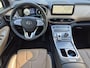 Hyundai Santa Fe 1.6 T-GDI PHEV Plug-in Premium Plus Sky Automaat / Afneembare Trekhaak / HUD / Trekgewicht 1350 kg / Elektrische bedienbare achterklep / Glazen schuif- en kanteldak / Stuur- en Stoelverwarming / Stoelventilatie voor /