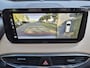Hyundai Santa Fe 1.6 T-GDI PHEV Plug-in Premium Plus Sky Automaat / Afneembare Trekhaak / HUD / Trekgewicht 1350 kg / Elektrische bedienbare achterklep / Glazen schuif- en kanteldak / Stuur- en Stoelverwarming / Stoelventilatie voor /