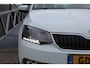 Skoda Fabia Combi 1.2 TSI Style AUTOMAAT/Cruise control/Climate control/Parkeersensoren/Bluetooth/Spraakbediening/Multifunctioneel stuurwiel/LED koplampen/Sportstoelen/17'' Lichtmetalen velgen/Elektrische ramen/Elektrisch verstelbare spiegels.