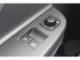 Volkswagen Golf 1.4 TSI Trendline Airco/Radio-CD speler/Multifunctioneel stuurwiel/16'' Lichtmetalen velgen/Centrale deurvergrendeling/Elektrische ramen/Elektrisch verstelbare spiegels.