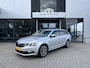 Skoda Octavia Combi 1.0 TSI Greentech Ambition Business Airco ECC | Trekhaak | Stoelverwarming | Navigatie | NAP | Cruise Control | Isofix | Parkeersensoren