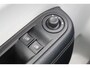 Renault Twingo 1.0 SCe Intens Airco/Achteruitrijcamera/Parkeersensoren/Apple carplay/Cruise control/Bluetooth/LED koplampen/Multifunctioneel stuurwiel/Spraakbediening/15'' Lichtmetalen velgen/Elektrische ramen/Elektrisch verstelbare spiegels.