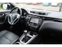 Nissan Qashqai 1.2 Connect Edition Panoramadak/Navigatie/Climate control/360° camera/Parkeersensoren rondom/Cruise control/Elektrisch verstelbare stoel met stoelverwarming/Voorruitverwarming/Keyless/Lane assist/Trekhaak/Bluetooth/LED koplampen/19''Lichtmetalen velgen/Mu