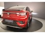Volkswagen ID.5 Pro Advantage 174pk Automaat Adaptive cruise control, Achteruitrijcamera, LED matrix koplampen, Navigatie, Stoelverwarming, Verwarmde voorruit, Parkeersensoren