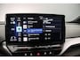Volkswagen ID.5 Pro Advantage 174pk Automaat Adaptive cruise control, Achteruitrijcamera, LED matrix koplampen, Navigatie, Stoelverwarming, Verwarmde voorruit, Parkeersensoren
