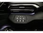 Volkswagen ID.5 Pro Advantage 174pk Automaat Adaptive cruise control, Achteruitrijcamera, LED matrix koplampen, Navigatie, Stoelverwarming, Verwarmde voorruit, Parkeersensoren