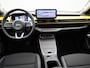 Jeep Avenger 1st Edition 54 kWh | Slechts 3.336 KM | 18'' LM Velgen | Camera | NAV | Stoelverwarming |