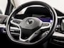 Volkswagen Golf 2.0 TDI Sport 150Pk Automaat (APPLE CARPLAY, GROOT NAVI, SFEERVERLICHTING, STUUR/STOELVERWARMING, GETINT GLAS, SPORTSTOELEN, KEYLESS, LED KOPLAMPEN, NIEUWE APK, NIEUWSTAAT)