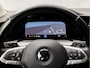 Volkswagen Golf 2.0 TDI Sport 150Pk Automaat (APPLE CARPLAY, GROOT NAVI, SFEERVERLICHTING, STUUR/STOELVERWARMING, GETINT GLAS, SPORTSTOELEN, KEYLESS, LED KOPLAMPEN, NIEUWE APK, NIEUWSTAAT)