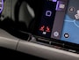 Volkswagen Golf 2.0 TDI Sport 150Pk Automaat (APPLE CARPLAY, GROOT NAVI, SFEERVERLICHTING, STUUR/STOELVERWARMING, GETINT GLAS, SPORTSTOELEN, KEYLESS, LED KOPLAMPEN, NIEUWE APK, NIEUWSTAAT)