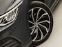 Volkswagen Golf 2.0 TDI Sport 150Pk Automaat (APPLE CARPLAY, GROOT NAVI, SFEERVERLICHTING, STUUR/STOELVERWARMING, GETINT GLAS, SPORTSTOELEN, KEYLESS, LED KOPLAMPEN, NIEUWE APK, NIEUWSTAAT)