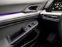 Volkswagen Golf 2.0 TDI Sport 150Pk Automaat (APPLE CARPLAY, GROOT NAVI, SFEERVERLICHTING, STUUR/STOELVERWARMING, GETINT GLAS, SPORTSTOELEN, KEYLESS, LED KOPLAMPEN, NIEUWE APK, NIEUWSTAAT)