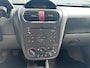 Opel Corsa 1.2-16V Elegance | LM Velgen | Elec Ramen | Airco | NAP | APK t/m 10-2025