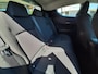 Toyota C-HR 1.8 HYBRID DYNAMIC DODEHOEKDETECTIE APPLE/ANDROID 18"LMV AD-CRUISE KEYLESS LED PARK-SENSOREN CAMERA NL-AUTO