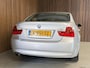 BMW 3-Serie 318i - Youngtimer - Carplay - Dealer