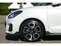 Suzuki Swift 1.4 Sport Smart Hybrid | NL AUTO | DEALER ONDERHOUDEN | AUTO INKLAPBARE SPIEGELS | RIJKLAARPRIJS |