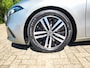 Mercedes-Benz A-klasse 250 4MATIC Premium Plus (225PK) 2e-Eig, Dealer-Onderh, 12-Mnd-BOVAG, NL-Auto, Navigatie, Panoramaschuifdak, Ambient-Lighting, Parkeersensoren-V+A, LM.-Velgen, Leer, Elektrische-Stoelen, Stoelverwarming, Full-Virtual-Cockpit, Privacy-Glas