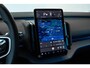 Volvo EX30 Single Motor Extended Range Plus 69 kWh | Premium audio by Harman Kardon | Apple carplay/Android auto | Warmtepomp | Brake Assist system | Parkeer sensoren voor + achter | Parkeercamera | Volvo on Call | Keyless