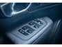 Volvo V90 T6 Plug-in hybrid AWD Ultra Dark | Schuif-/kanteldak | Trekhaak | Adaptieve LED koplampen | Harman Kardon audio | Adaptieve Cruise Control |
