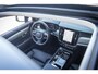 Volvo V90 T6 Plug-in hybrid AWD Ultra Dark | Schuif-/kanteldak | Trekhaak | Adaptieve LED koplampen | Harman Kardon audio | Adaptieve Cruise Control |