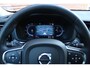Volvo XC60 T6 Recharge 350PK Core Bright | Trekhaak | Parkeerverwarming | Verwarmbare Voorstoelen | Getint Glas | Adaptieve Cruise Control | BLIS Dodehoekdetectie | Apple Carplay | 18'' Lichtmetalen Velgen | Google Maps
