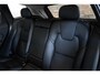Volvo XC60 T6 Recharge 350PK Core Bright | Trekhaak | Parkeerverwarming | Verwarmbare Voorstoelen | Getint Glas | Adaptieve Cruise Control | BLIS Dodehoekdetectie | Apple Carplay | 18'' Lichtmetalen Velgen | Google Maps