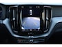 Volvo XC60 T6 Recharge 350PK Core Bright | Trekhaak | Parkeerverwarming | Verwarmbare Voorstoelen | Getint Glas | Adaptieve Cruise Control | BLIS Dodehoekdetectie | Apple Carplay | 18'' Lichtmetalen Velgen | Google Maps