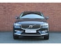 Volvo XC60 T6 Recharge 350PK Core Bright | Trekhaak | Parkeerverwarming | Verwarmbare Voorstoelen | Getint Glas | Adaptieve Cruise Control | BLIS Dodehoekdetectie | Apple Carplay | 18'' Lichtmetalen Velgen | Google Maps