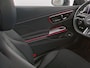 Mercedes-Benz CLE Coupé 200 AMG Line | Panoramadak | Memory | Keyless Go | Stuur- en Stoelverwarming | Dode Hoek Ass | Inclusief 24 maanden Mercedes-Benz Certified garantie voor Europa.