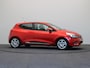Renault Clio TCe 90pk Zen | Trekhaak | Cruise Control | Airconditioning | Navigatie |