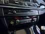 BMW 5-Serie Touring 520i Executive LEDER | PANO | PDC VOOR & ACHTER | ELEKTRISCHE KLEP Inruiler van Harold!