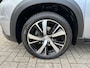 Peugeot 2008 1.2 Turbo 110 PK GT-Line | Vol-Automaat 6-Traps | Navigatie | Panoramadak | Trekhaak 1250 KG | Camera | Parkeersensoren | 17 inch Lichtmetalen Velgen | Grip Control | Climate Control | Cruise Control | All Season banden