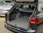 Volkswagen Golf 8 Variant 1.5 eTSI R-LINE 150PK. LEDER NAVI CAMERA APPLE-CARPLAY DIGI-DASH IQ-DRIVE LED LMV PDC