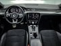 Volkswagen Arteon 2.0 TSI R Line | ACC | Virtual Cockpit | Camera | CarPlay | Stoelverw.