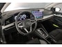 Volkswagen Golf Variant Life Business 1.5 eTSI 115pk DSG Automaat Adaptive cruise control, Navigatie, Stuurwiel verwarmd, Parkeersensoren, App connect, LED verlichting, Stoelverwarming