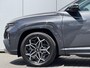 Hyundai Tucson 1.6 T-GDI PHEV 265pk N Line Sky 4WD / Rondomzicht camera / Apple Carplay Android Auto / Adaptief cruise control / Trekgewicht 1350 Kg / Stuur- en Stoelverwarming / Elektrisch bedienbare stoelen - achterklep /