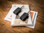SEAT Leon 1.0 TSI Intense Sport (SCHUIFDAK, APPLE CARPLAY, NAVIGATIE, CLIMATE, LEDER/ALCANTARA, ELEK BESTUURDERSSTOEL, LED KOPLAMPEN, KEYLESS, PARKEERSENSOREN, CRUISE, NIEUWSTAAT)