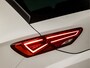 SEAT Leon 1.0 TSI Intense Sport (SCHUIFDAK, APPLE CARPLAY, NAVIGATIE, CLIMATE, LEDER/ALCANTARA, ELEK BESTUURDERSSTOEL, LED KOPLAMPEN, KEYLESS, PARKEERSENSOREN, CRUISE, NIEUWSTAAT)