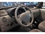 Renault Kangoo Rolstoelauto 3+1 (airco) - Rolstoel geschikt