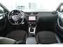 Skoda Octavia Combi 1.0 TSI Greentech Business Edition Navigatie Airco Cruise control Stoelverwarming PDC Inruil Mogelijk!